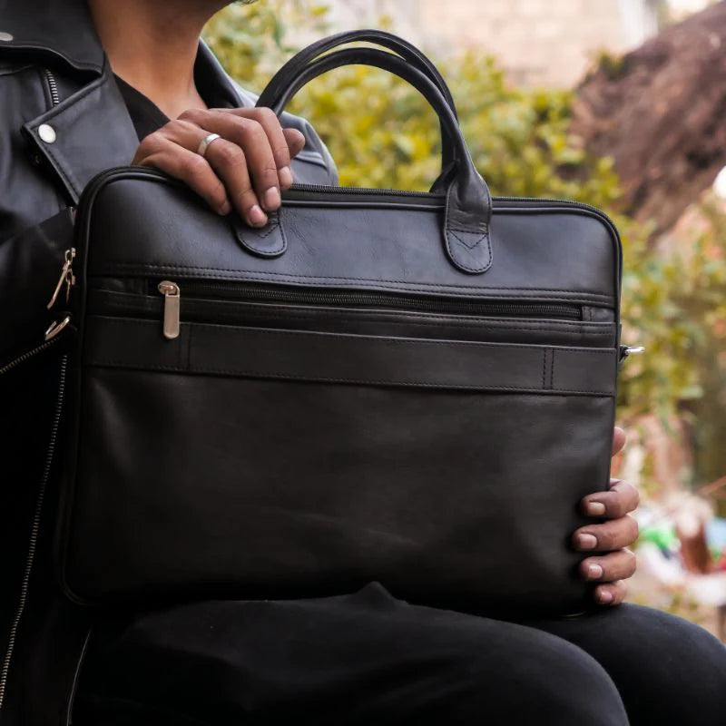 Artist Executive Leather Laptop Bag-Black