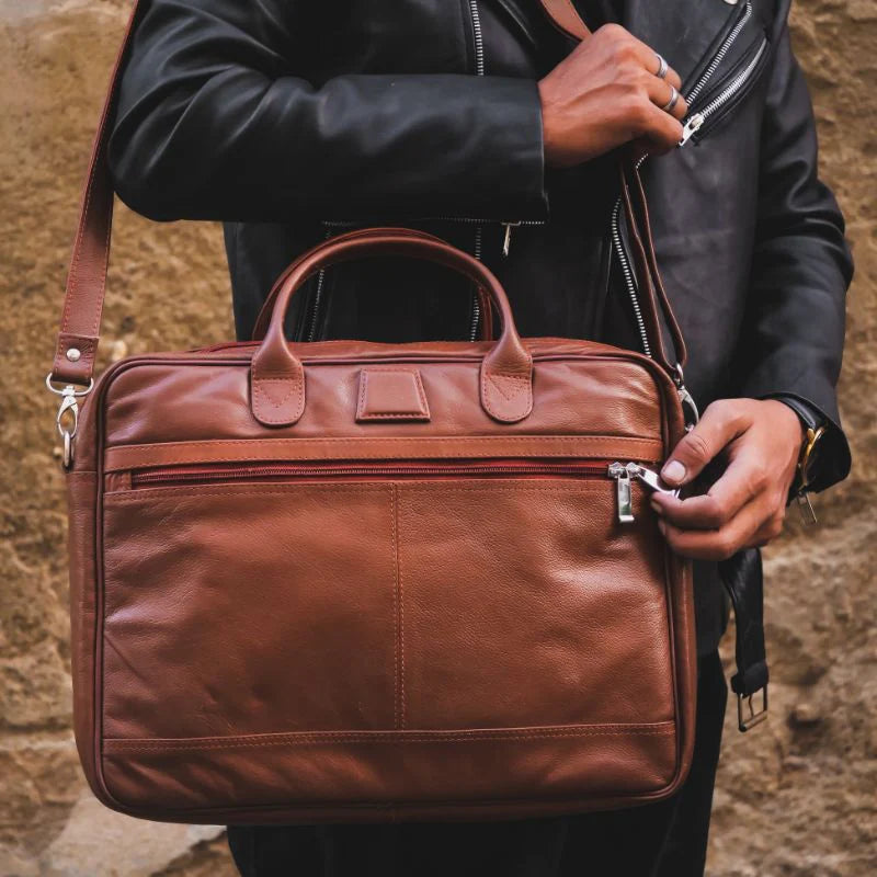 Artist Executive Leather Laptop Bag-Tan